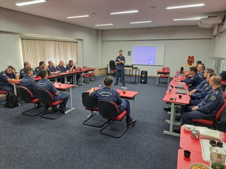 Comandantes do CBMSC alinham estratégias de segurança