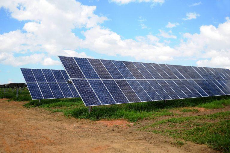 Usinas Solares Fotovoltaicas