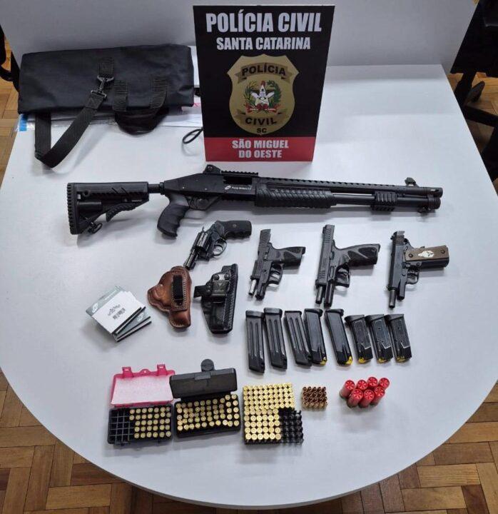 Armas apreendidas em operação policial