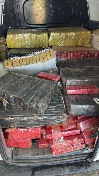 Apreensão de 500kg de maconha em operação policial