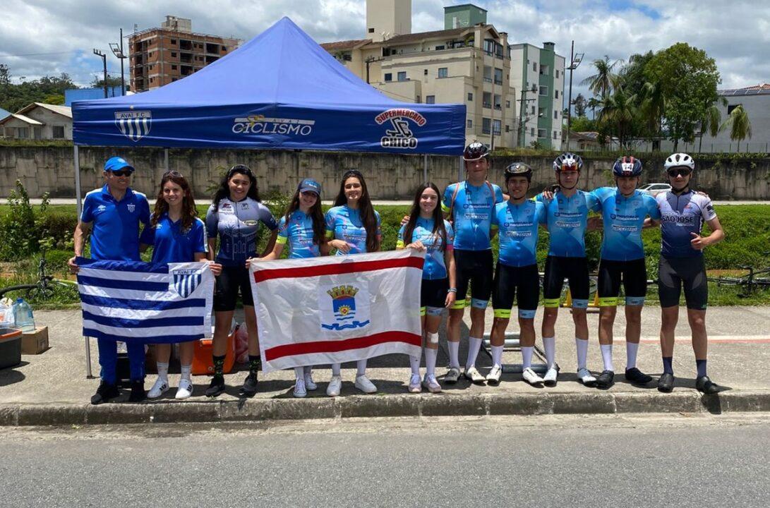 Equipe de ciclismo do Avaí FME Florianópolis na OLESC