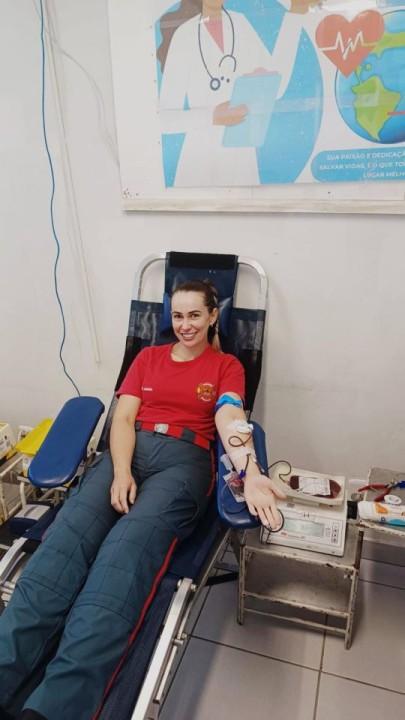 Doadores participando da ação de doação de sangue em Bom Retiro