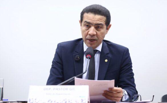 Ilustração de cobrança de pedágio em rodovia