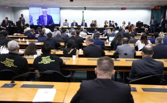 PEC 18/25 - Proposta de Emenda à Constituição sobre segurança pública