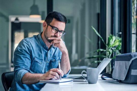 Imagem representativa da dívida pública federal e seus impactos na economia