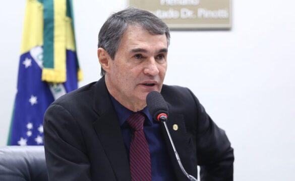 Mulher com deficiência no Programa de Saúde Menstrual