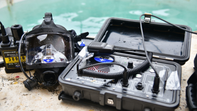 Nova máscara com comunicação integrada utilizada pelo CBMSC