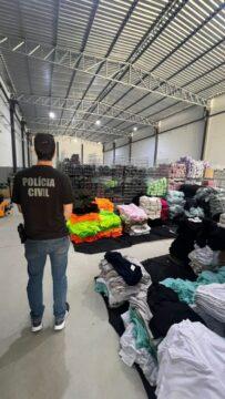 Roupas falsificadas apreendidas na Operação Estampa Fria