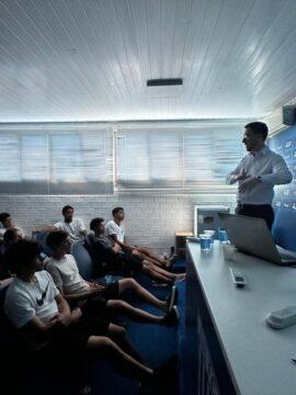 Palestra sobre Educação Financeira para Atletas da Base do Avaí Futebol Clube