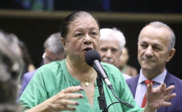 Pessoas com Síndrome de Tourette recebem proteção através da nova política nacional