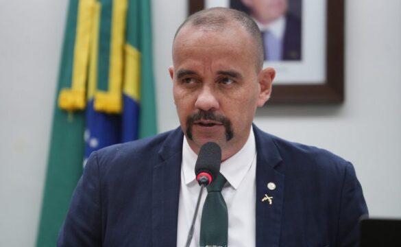 Imagem relacionada ao Projeto de Lei 4025/25 sobre punição para criminosos com conexões internacionais