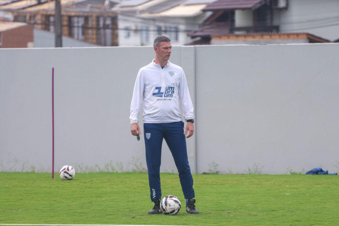 Treino do Avaí para jogo contra o Remo