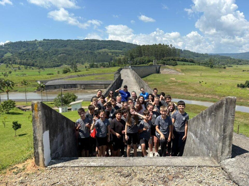 Alunos visitam Barragem Oeste pelo Programa Defesa Civil na Escola