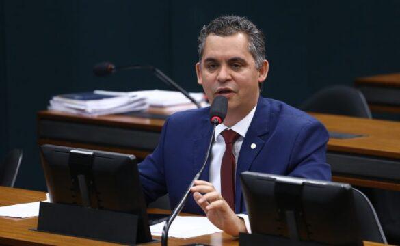 Defesa Civil em áreas de risco