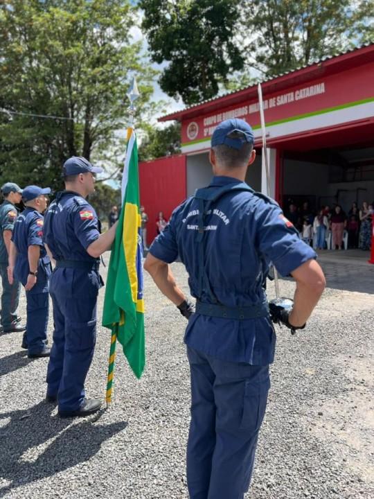 Cerimônia de formatura e promoções no quartel do CBMSC em Bom Retiro