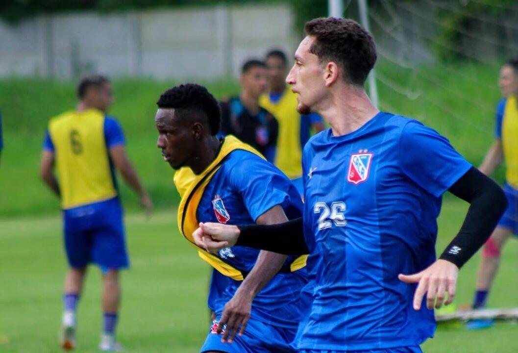 Escudo do Clube Atlético Carlos Renaux