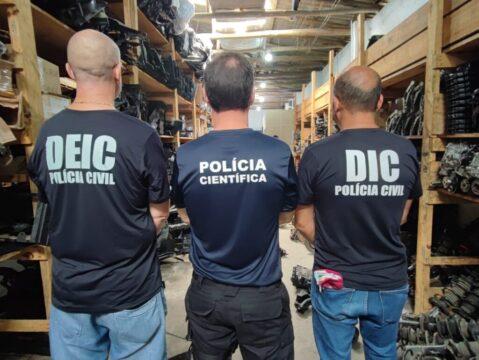 Imagem de peças de veículos ilícitos apreendidas pela Polícia Civil