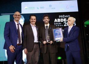 Estudo Premiado da UFSC - Inteligência Artificial na Inclusão Financeira