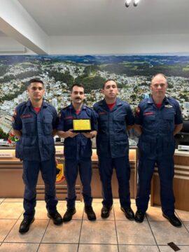 Bombeiros Militares em Ação