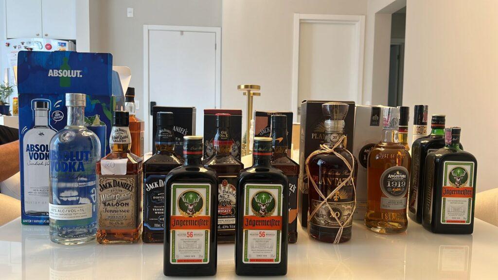 Garrafas de whisky falsificado apreendidas