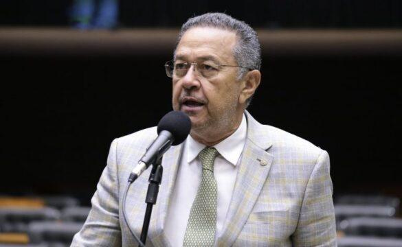 Redes de Rádio e TV - Projeto de Lei 6106/23