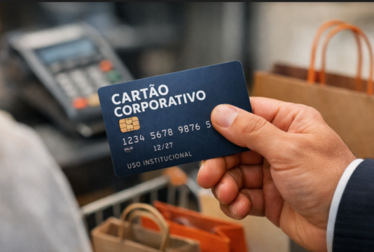 Ilustração representativa de investigação na Secretaria de Saúde de SC