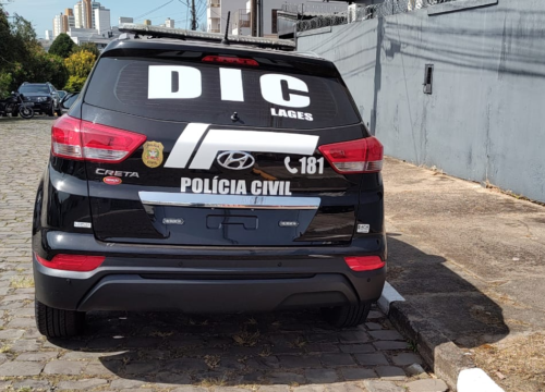 Prisão de suspeito por roubo em estabelecimento comercial em Lages