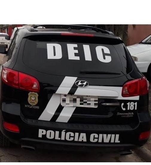 Torcedora do Avaí proferindo ofensas racistas