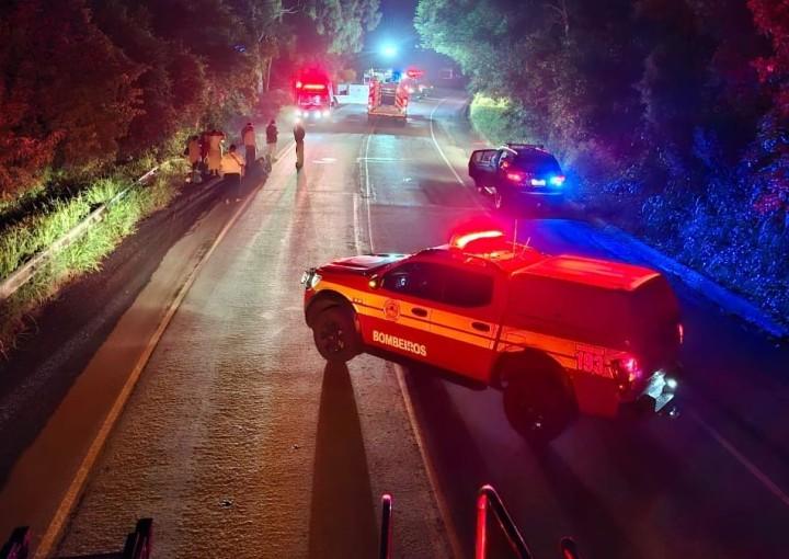 Acidente ônibus BR-470 Agronômica