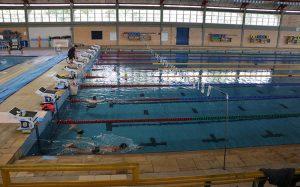 Pessoas praticando atividades físicas na UFSC