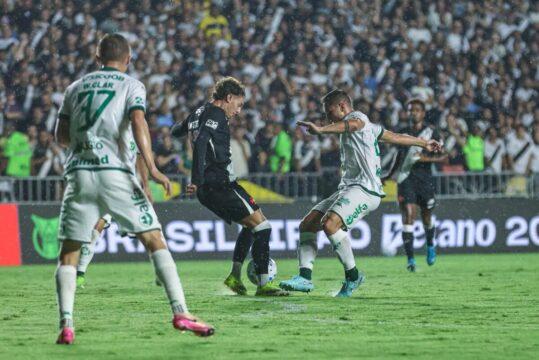 Partida entre Chapecoense e Vasco