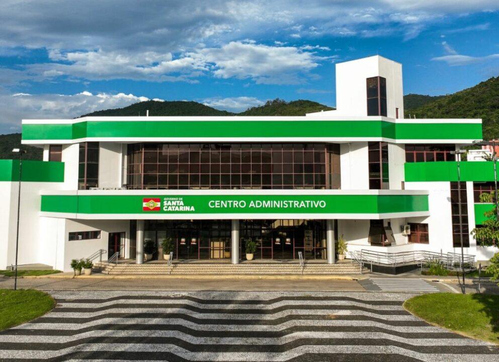 Gráfico representativo dos salários no funcionalismo público em SC