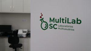 Laboratórios de Robótica Avançada na UFSC