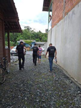 Prisões em operação policial