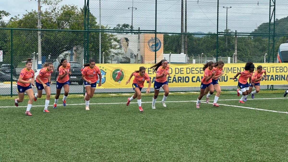 Treinamentos no Centro de Desenvolvimento do Futebol de Santa Catarina