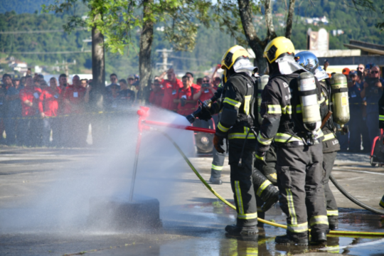 Pontos de recarga de veículos elétricos