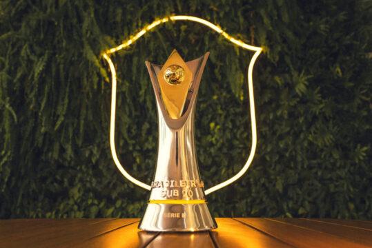 Times de futebol catarinenses Brusque e Chapecoense