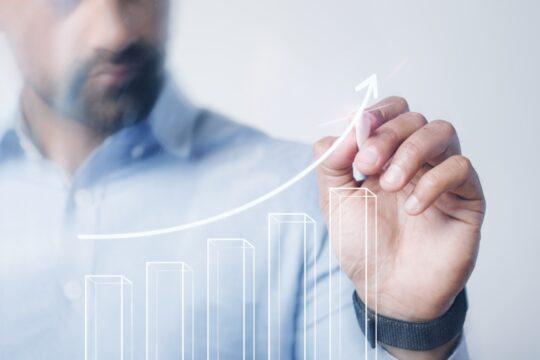 Ilustração representando o crescimento econômico em Santa Catarina