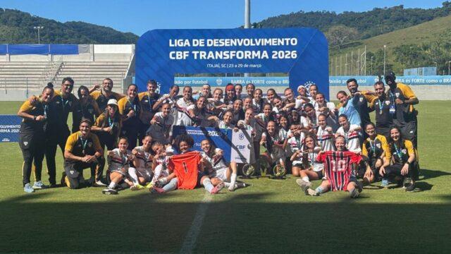 Premiação dos campeões da Liga de Desenvolvimento CBF Transforma