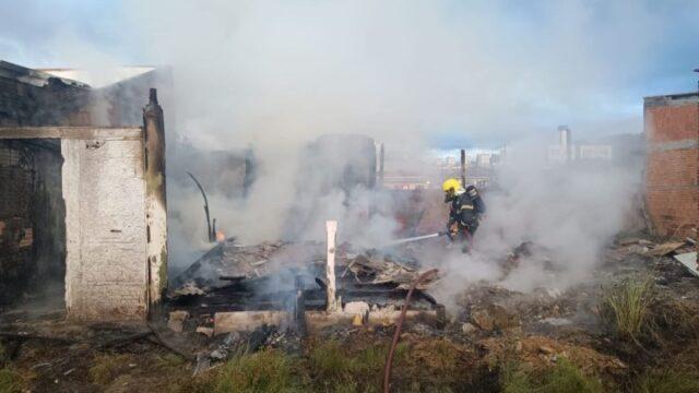 Incêndio em Residência - CBMSC Palhoça