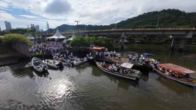 Ação de limpeza retira toneladas de resíduos dos rios