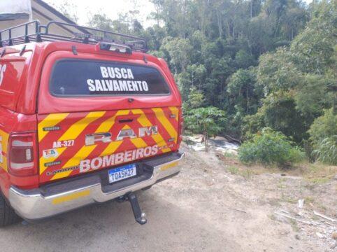 Equipe de resgate do Corpo de Bombeiros Militar de Santa Catarina na operação em Cachoeira da Usina