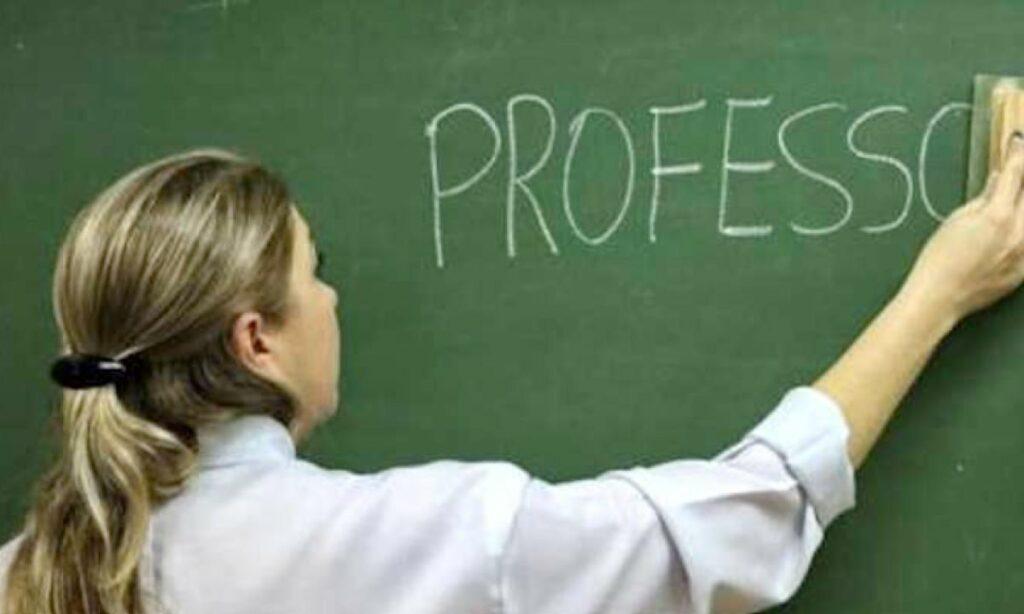 Imagem relacionada ao piso do magistério e decisões do Tribunal de Contas