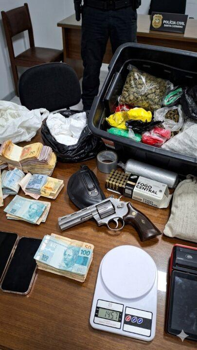 Operação policial contra tráfico de drogas em Lages