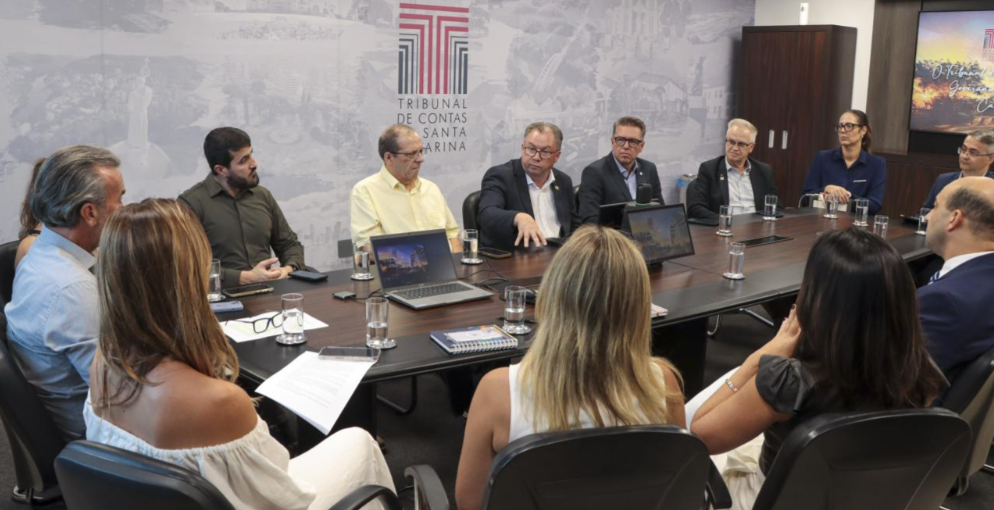 Representantes de entidades discutem infraestrutura em encontro do TCE/SC