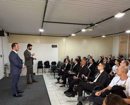 Especialistas do Serviço Secreto dos EUA compartilhando expertise com alunos da ACADEPOL em Florianópolis