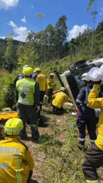 Helicóptero do SAER-Fron e equipe do SAMU em resgate aeromédico