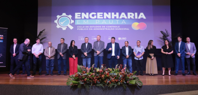 Representantes de 66 municípios em evento