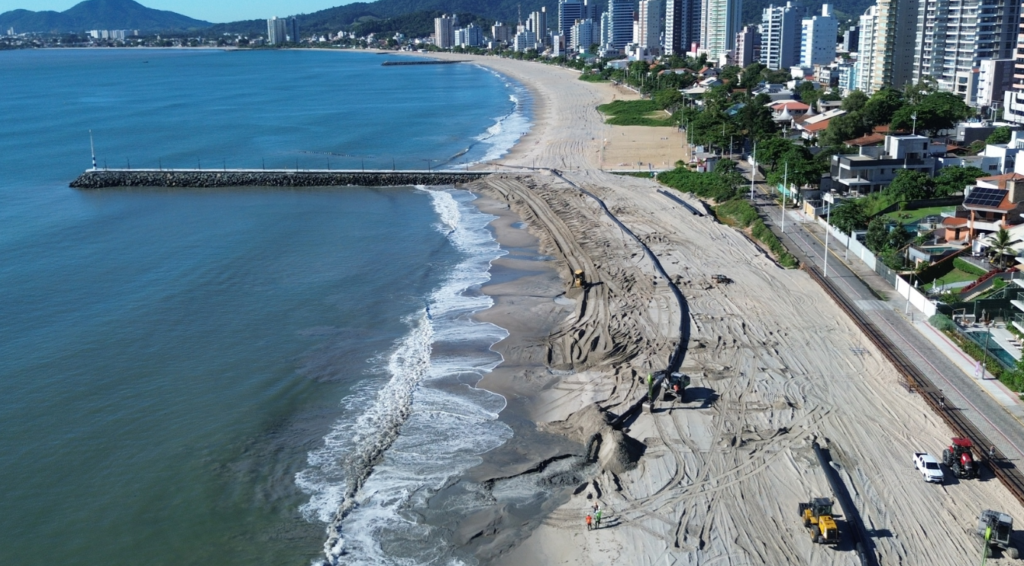 Alargamento da Praia Central em Balneário Piçarras