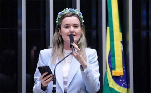 Deputada Júlia Zanatta em reunião sobre ampliação da Via Expressa em Santa Catarina